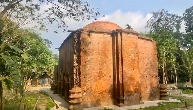 ছয়’শ বছরের মুসলিম স্থাপত্য নিদর্শন মজিদবাড়িয়া শাহী মসজিদের সংস্কার জরুরি 