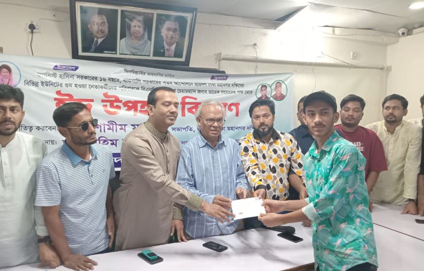 পতিত স্বৈরাচারের দোসররা সরকারকে বেকায়দায় ফেলার ষড়যন্ত্র করছে : রিজভী