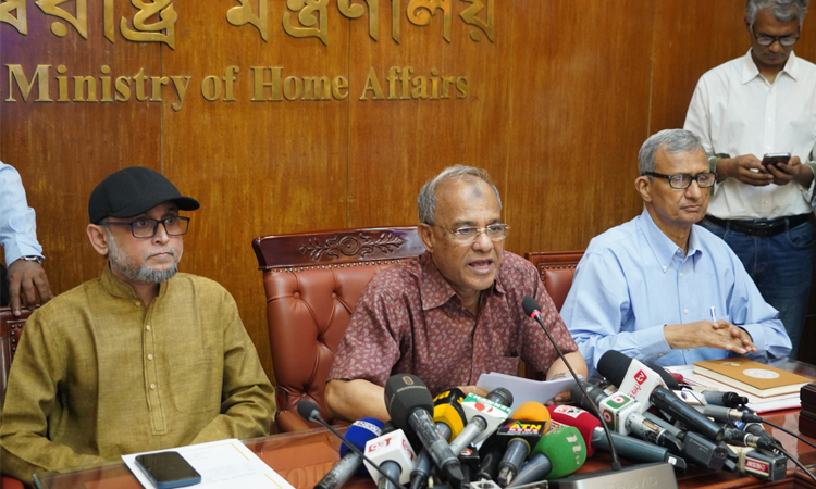 বাংলা নববর্ষকে ঘিরে কোনো নিরাপত্তা হুমকি নেই: স্বরাষ্ট্র উপদেষ্টা