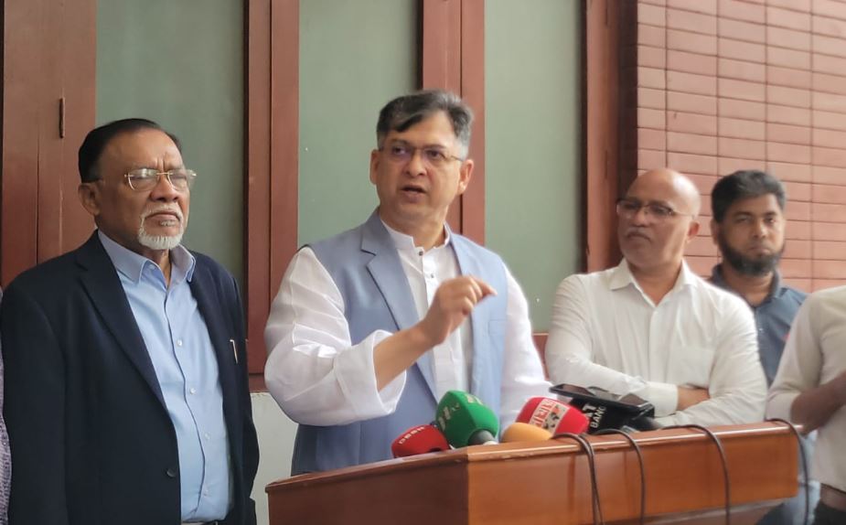 প্রধান উপদেষ্টার সঙ্গে বৈঠকে নির্বাচনের রোডম্যাপ চাইবে বিএনপি : সালাহউদ্দিন