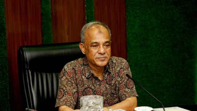 আরও জনশক্তি নেওয়ার জন্য সৌদি রাষ্ট্রদূতকে স্বরাষ্ট্র উপদেষ্টার আহ্বান