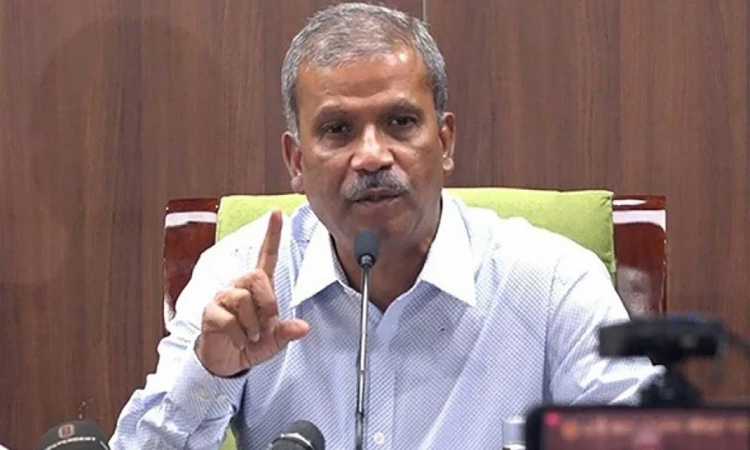 মেঘনা আলমকে আটকের প্রক্রিয়া সঠিক হয়নি : আইন উপদেষ্টা