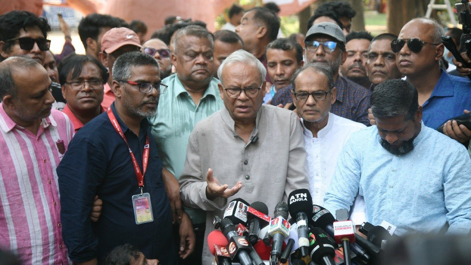 আমাদের অর্জিত সাংস্কৃতিক ঐতিহ্য ফ্যাসিবাদের থাবায় যেন নষ্ট না হয় : রিজভী
