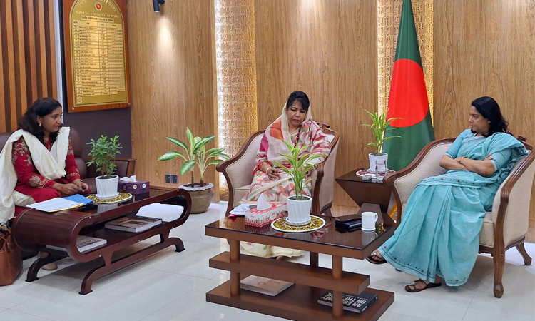 আধুনিক বর্জ্য ব্যবস্থাপনা ও সবুজায়নে মহাপরিকল্পনা প্রণয়ন করা হবে: পরিবেশ উপদেষ্টা