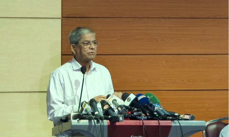 বাংলাদেশের ভবিষ্যৎ এ দেশের মানুষকেই ঠিক করতে হবে : মির্জা ফখরুল 