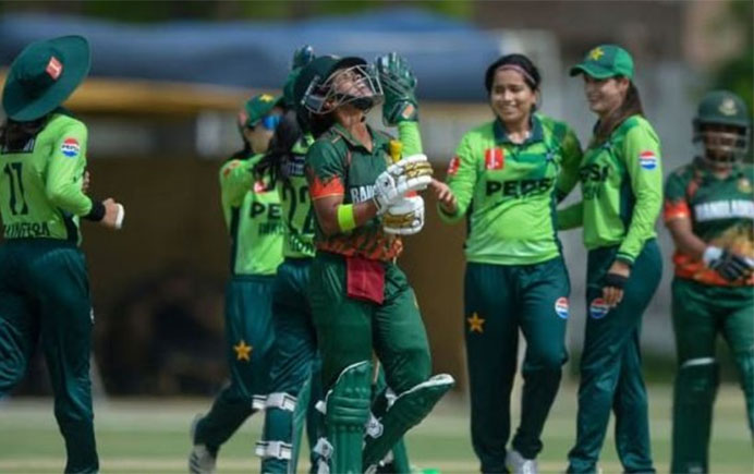 পাকিস্তানের কাছে হেরে অপেক্ষায় বাংলাদেশ