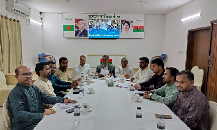 ঐকমত্যের ভিত্তিতে সনদে স্বাক্ষর করে নির্বাচনের দিনক্ষণ ঘোষণা করা দরকার: আমির খসরু