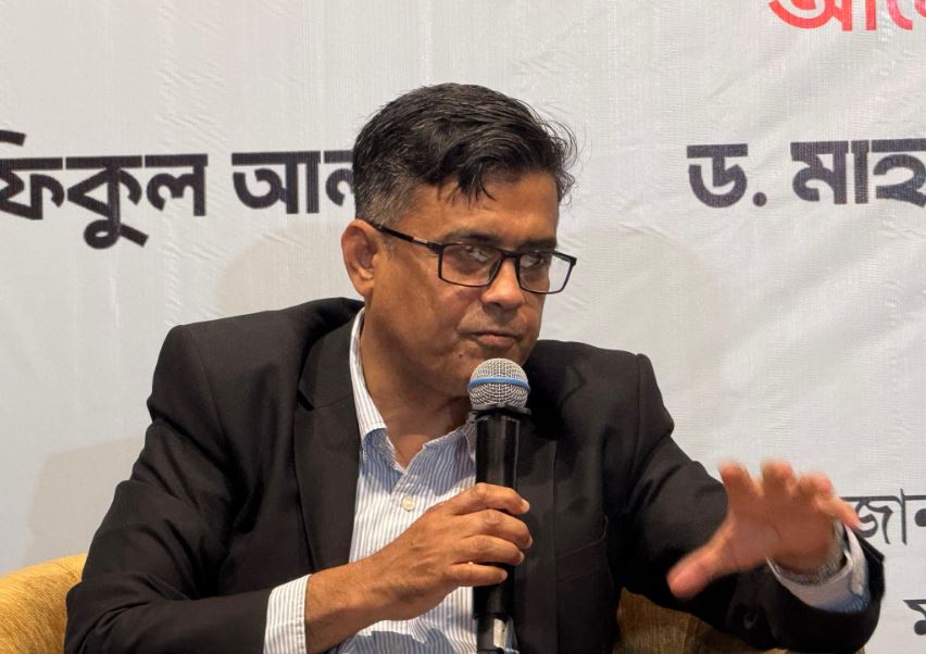 অন্তর্বর্তীকালীন সরকারের তৎপরতায় রোহিঙ্গা সংকট বৈশ্বিক আলোচনায় ফিরেছে : প্রেস সচিব