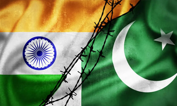 কাশ্মীর হামলা: ভারত-পাকিস্তানের সংঘাতের ঝুঁকি বাড়ছে