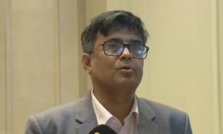 সরকার শিগগিরই স্থলভিত্তিক এলএনজি টার্মিনাল স্থাপন করবে: প্রেস সচিব