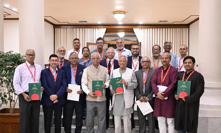 ‘শ্রমিক আবাসন নীতি’ ও প্রতিবন্ধী শ্রমিক সুরক্ষায় সংস্কার কমিশনের সুপারিশ