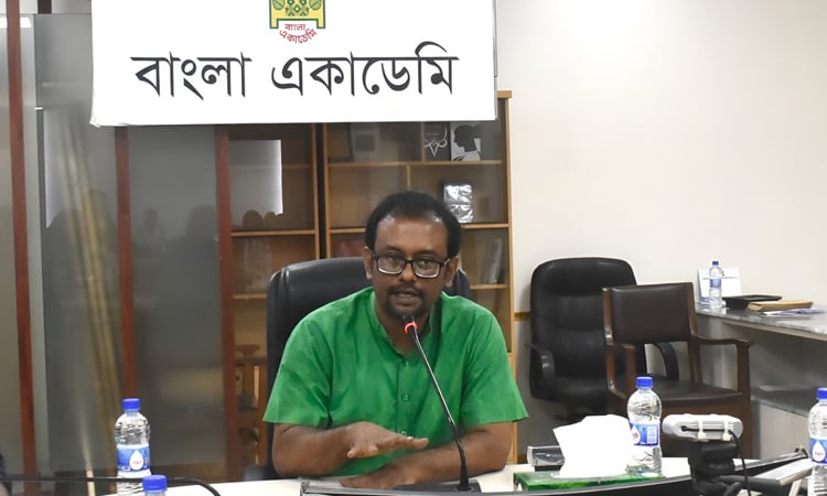 যেকোনো উৎসবকে রাজনৈতিক প্রভাবের ঊর্ধ্বে রাখা জরুরি: বাংলা একাডেমির মহাপরিচালক