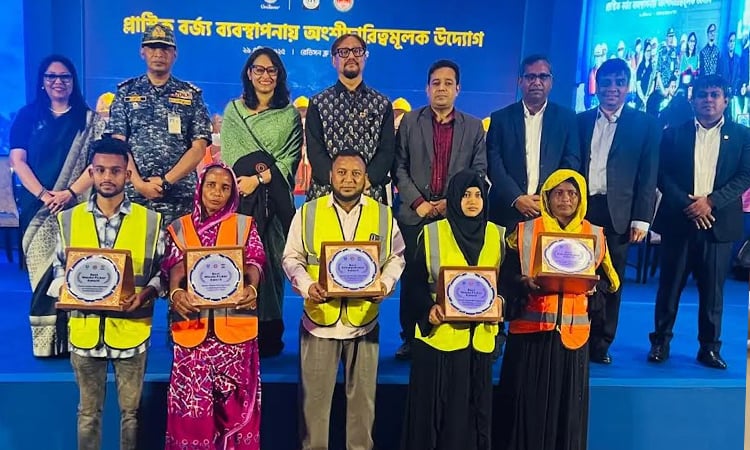 প্লাস্টিক দূষণ মোকাবেলায় এনজিও এবং নাগরিকদের সম্মিলিত উদ্যোগ প্রয়োজন : চসিক মেয়র