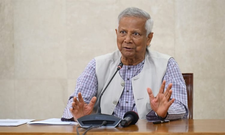 বন্যায় ক্ষতিগ্রস্তদের মাঝে ঘর বিতরণ প্রধান উপদেষ্টার