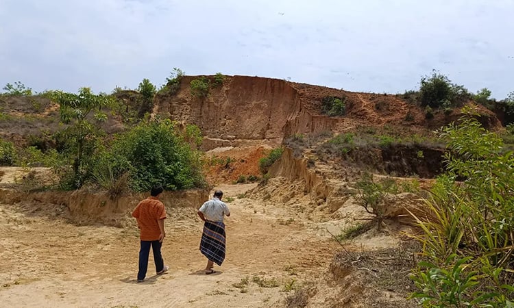 চট্টগ্রামের আনোয়ারায় পাহাড়ধসে দুই শিশুর মৃত্যু, আরও দুজন আহত
