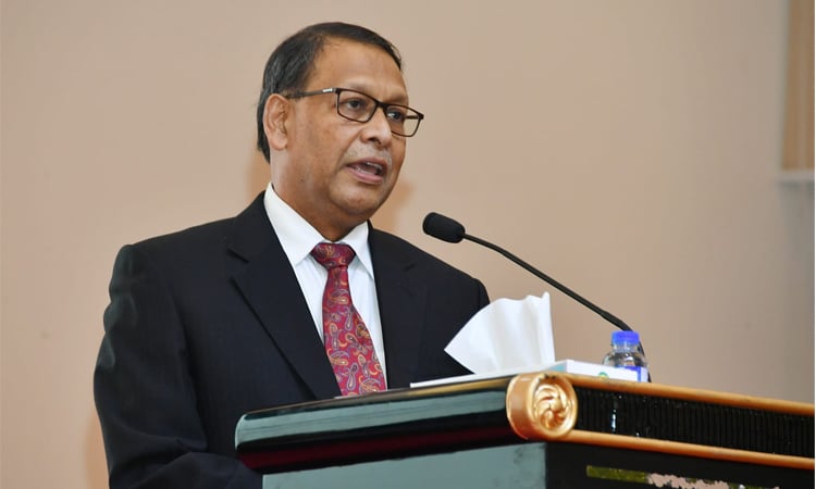 পুলিশকে আইন প্রয়োগের পাশাপাশি জনগণের সেবক হতে হবে: আইজিপি