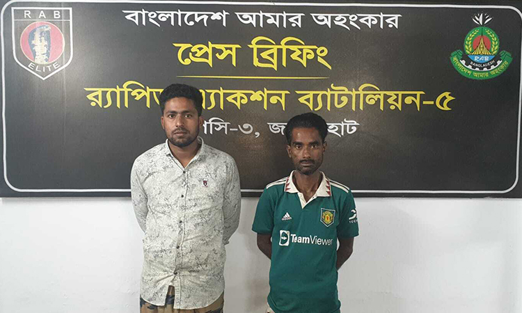 জয়পুরহাটে দুই মাদক কারবারি গ্রেফতার  