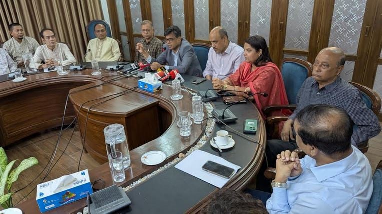 চট্টগ্রাম বন্দরকে ঘিরে উৎপাদন হাব, সক্ষমতা ৬ গুণ বাড়ানোর লক্ষ্য : প্রেস সচিব