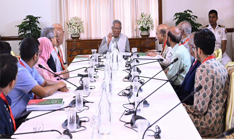 স্বাস্থ্য বিষয়ক সংস্কার কমিশনের সুপারিশ দ্রুত বাস্তবায়নের নির্দেশ প্রধান উপদেষ্টার