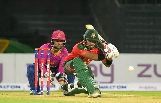 পারভেজের সেঞ্চুরিতে সংযুক্ত আরব আমিরাতের বিপক্ষে বাংলাদেশের সংগ্রহ ৭ উইকেটে ১৯১ রান