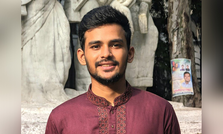 ভারতের বিধিনিষেধ আমাদের জন্যে আত্মনির্ভরশীলতার সুযোগ : উপদেষ্টা আসিফ মাহমুদ