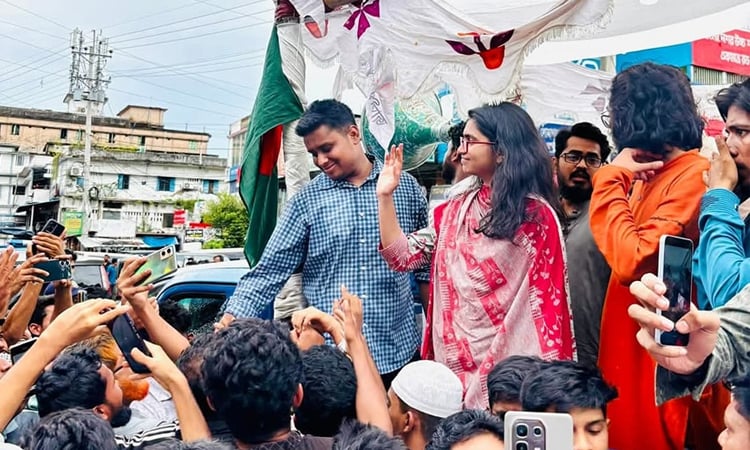 শেখ হাসিনা আর ফিরে আসবে না: হাসনাত আবদুল্লাহ