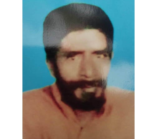 দেশের জন্য জীবন দিলেন দিনমজুর আব্দুল লতিফ