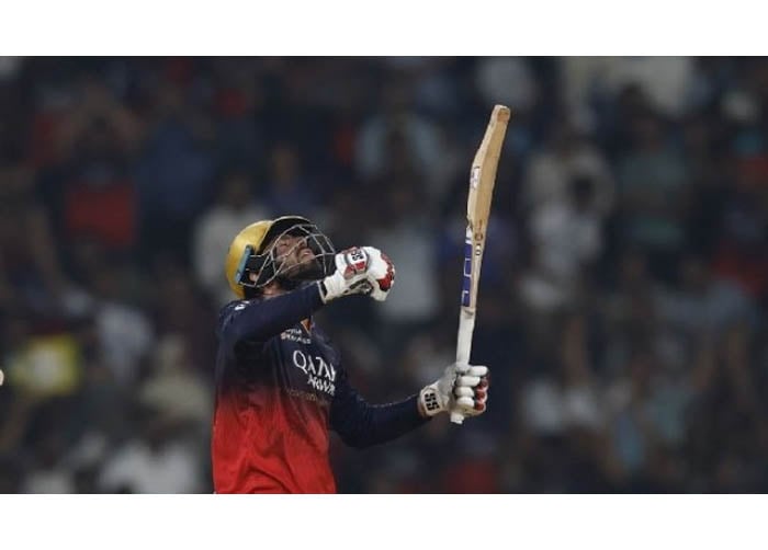 পান্তের সেঞ্চুরি সত্বেও প্রথম কোয়ালিফাইয়ারে ব্যাঙ্গালুরু