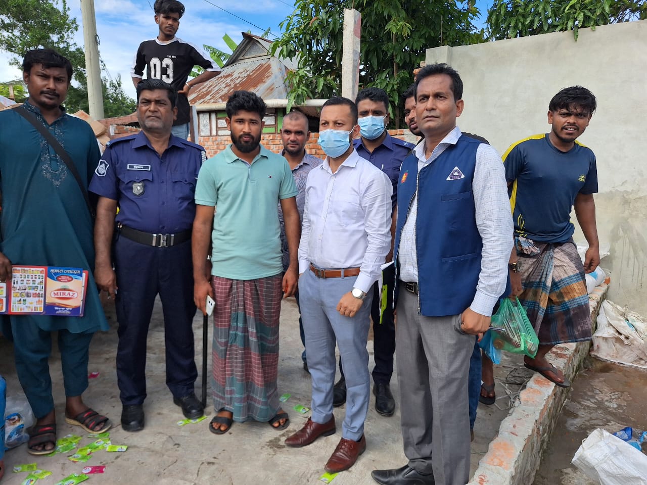 কুমিল্লায় ভেজাল খাদ্য উৎপাদনের দায়ে একলাখ টাকা জরিমানা 