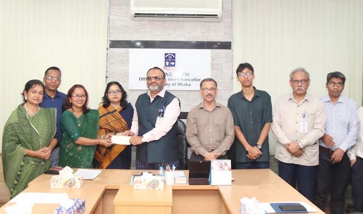 ঢাবি’র প্রতিভাবান ক্রীড়াবিদদের বৃত্তি প্রদানের জন্য ১০ লাখ টাকার ট্রাস্ট ফান্ড গঠন