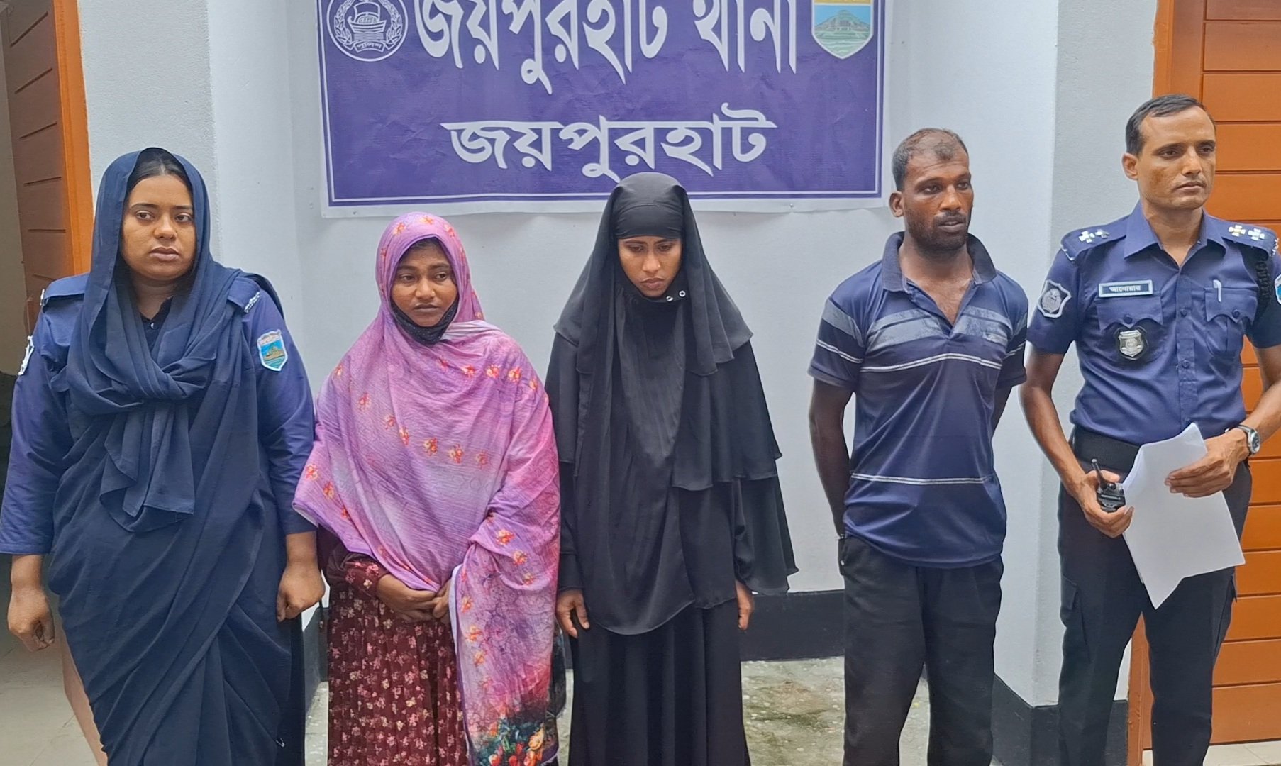 জয়পুরহাটে ছাত্রদল নেতা হত্যা, গ্রেফতার ৩