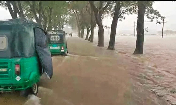 সিলেটে নদীর পানি বিপৎসীমার কাছাকাছি, নিম্নাঞ্চল প্লাবিত