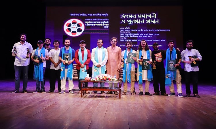 স্বল্পদৈর্ঘ্য ও প্রামাণ্য চলচ্চিত্র উৎসব বড় পরিসরে করা হবে : শিল্পকলা সচিব ও মহাপরিচালক