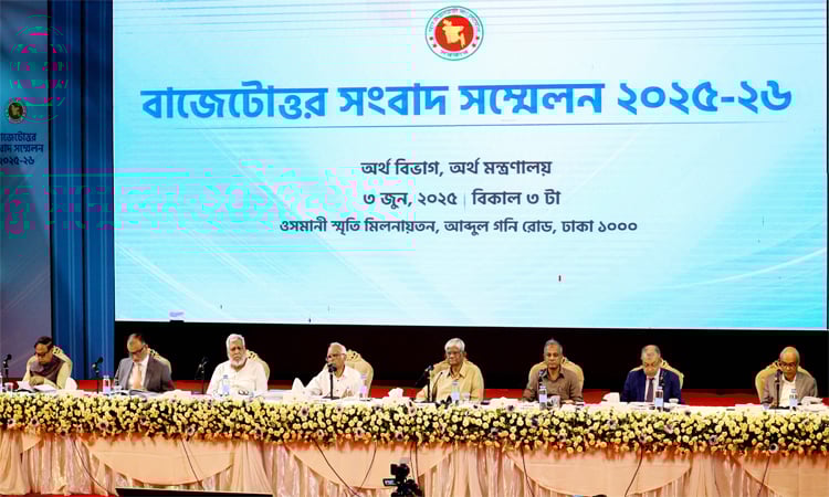 সেপ্টেম্বরের মধ্যে মূল্যস্ফীতি ৭ শতাংশের নীচে নেমে আসবে : গভর্নর