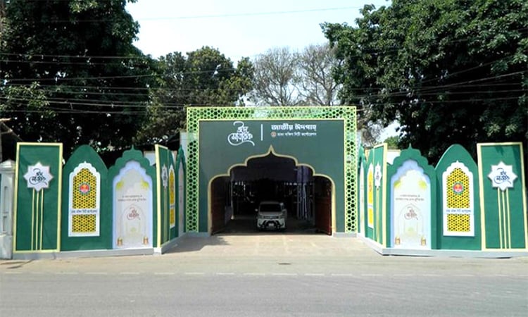 ৩৫ হাজার মুসল্লির জন্য প্রস্তুত জাতীয় ঈদগাহ ময়দান 