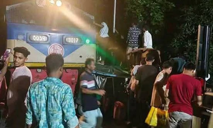 কালুরঘাট দুর্ঘটনায় তদন্ত কমিটি গঠন, সাময়িক বরখাস্ত চার রেলকর্মী