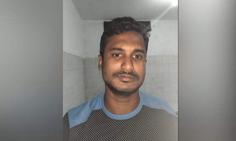 সাভারে নিষিদ্ধ সংগঠন ছাত্রলীগ নেতা গ্রেফতার