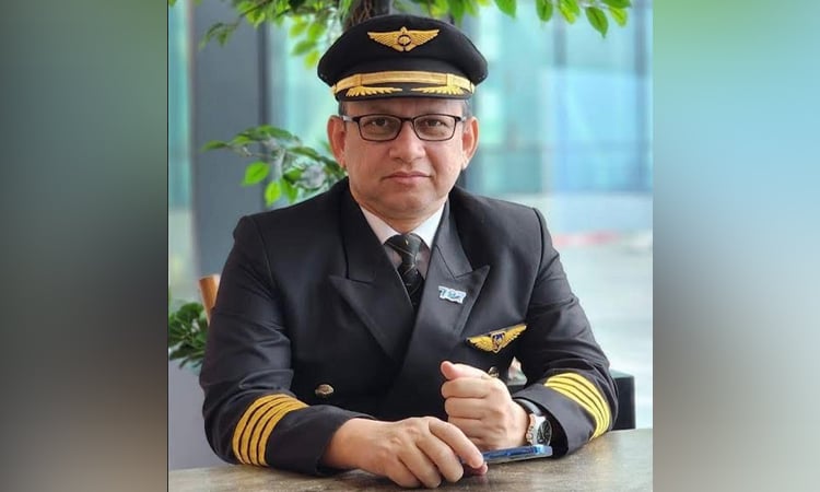 আকস্মিক দুর্ঘটনায় বিমানের ক্যাপ্টেন সাইফুজ্জামানের মৃত্যু