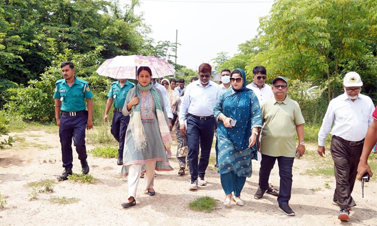 দ্রুততম সময়ের মধ্যে পূর্বাচলে বন বিভাগের সংরক্ষিত বনাঞ্চলের সীমানা চিহ্নিত করা হবে: পরিবেশ উপদেষ্টা