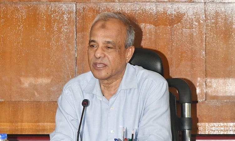 তারেক রহমানের দেশে আসতে কোনো বাধা নেই: স্বরাষ্ট্র উপদেষ্টা