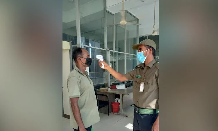 মোংলা বন্দরে স্বাস্থ্য সতর্কতা জারি