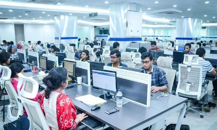ঈদুল আযহার টানা ১০ দিন ছুটি শেষে আগামীকাল খুলছে অফিস