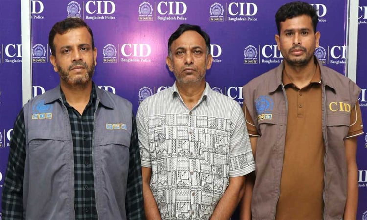 সাবেক মেয়র তাপসের বিশেষ প্রতিনিধি খোরশেদ চার দিনের রিমান্ডে