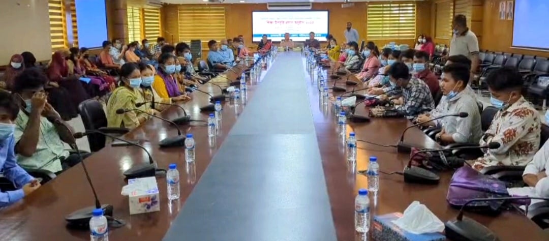 রাঙ্গামাটিতে ৮ শতাধিক শিক্ষার্থীর মাঝে শিক্ষা উপবৃত্তি প্রদান