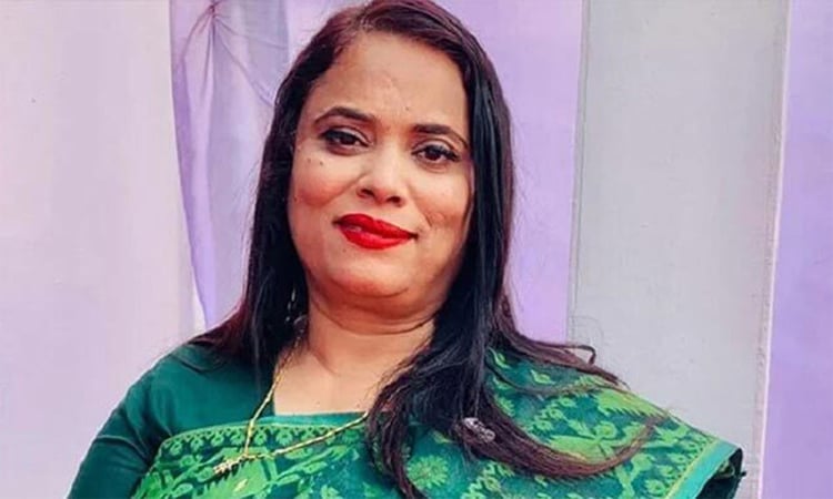 সাবেক এমপি সাবিনা আক্তার তুহিন গ্রেফতার