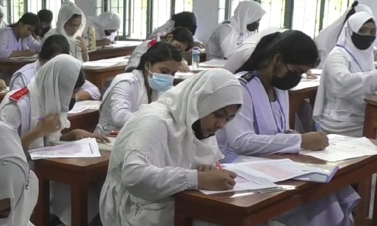 এইচএসসি পরীক্ষায় যশোর বোর্ডে বিশেষ চাহিদাসম্পন্ন ১৩৪ পরীক্ষার্থী