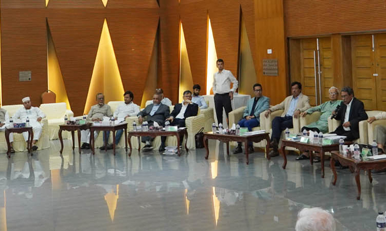রাজনৈতিক দলগুলোর সঙ্গে ফের সংলাপে জাতীয় ঐকমত্য কমিশন