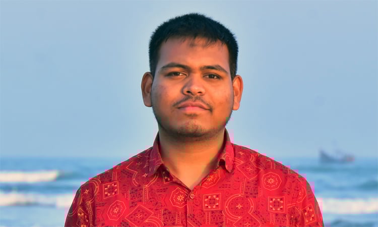 জুলাই আমাকে একতা আর সংহতির অবিশ্বাস্য শক্তি ও সাহস দেখিয়েছে : মাহিন সরকার