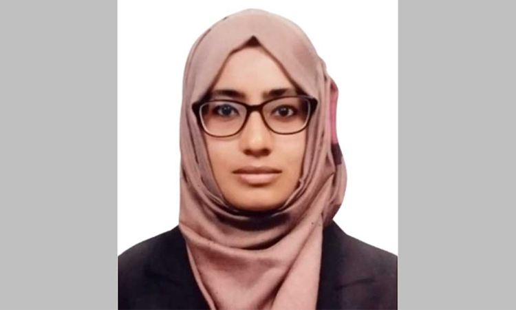 সহকারী কমিশনার তাপসী ঊর্মি চাকরি থেকে বরখাস্ত 