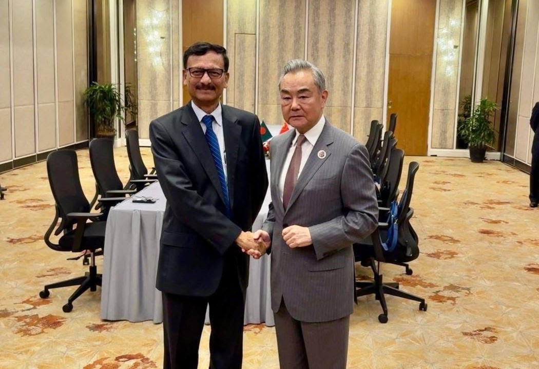 বাণিজ্য জোরদার ও রোহিঙ্গা সংকট নিরসনে সহযোগিতা অব্যাহত রাখার প্রতিশ্রুতি চীন ও কানাডার 